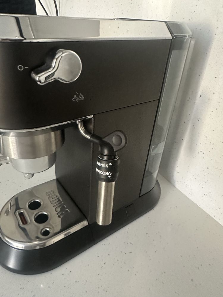 Delonghi,кафе машина