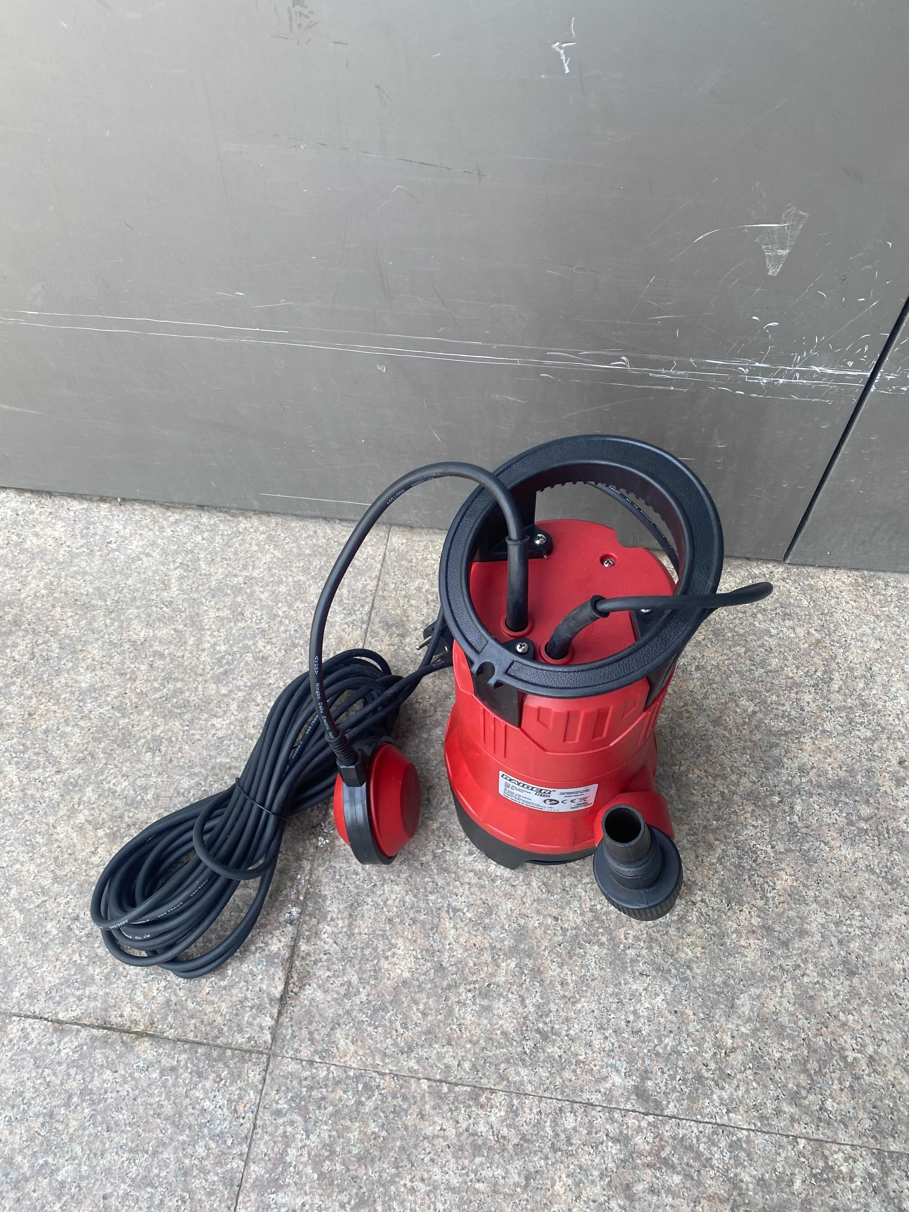 070150	Помпа водна потоп. 400W 1" 125L/min 5m 10m кабел -WP42