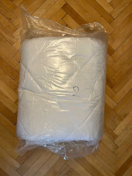 Pilota mare 200x220 cm cu umplutura moale si usoară din fibra