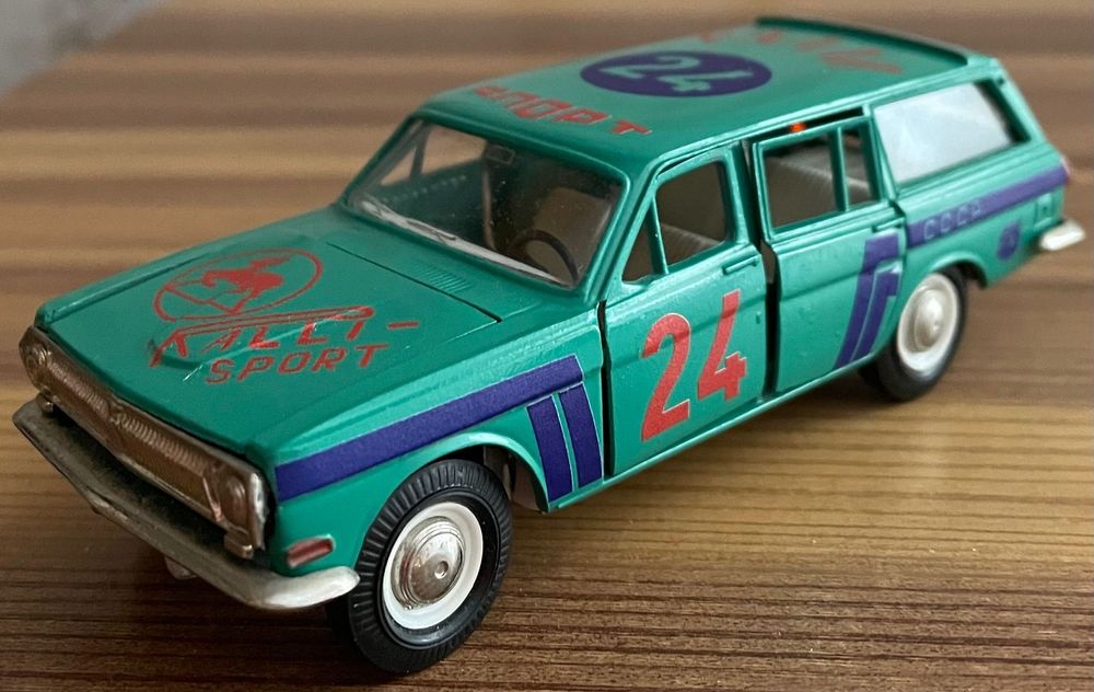 Волга ГАЗ 24-02 Сделано в СССР Мащаб 1:43 Метал