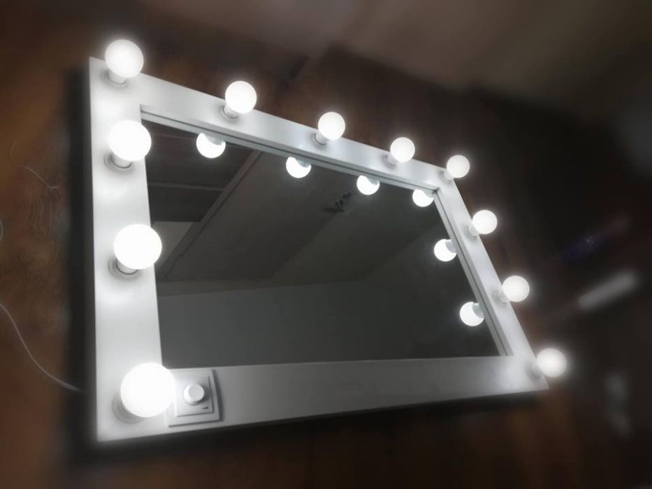 Огледало без рамка с вградено осветление "Shine"