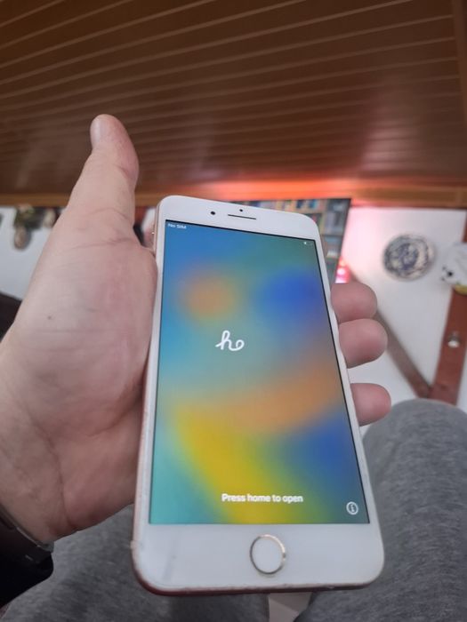 Iphone 8 plus spate crapat perfect functional