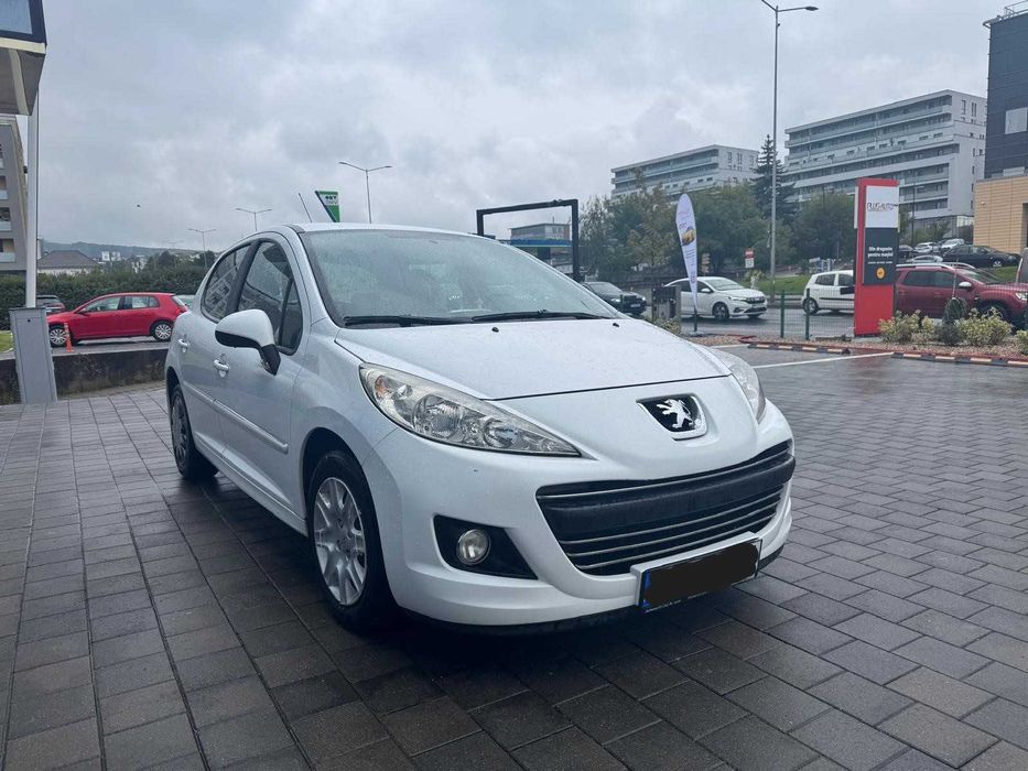 Peugeot 207 1.4 hdi 70 cp