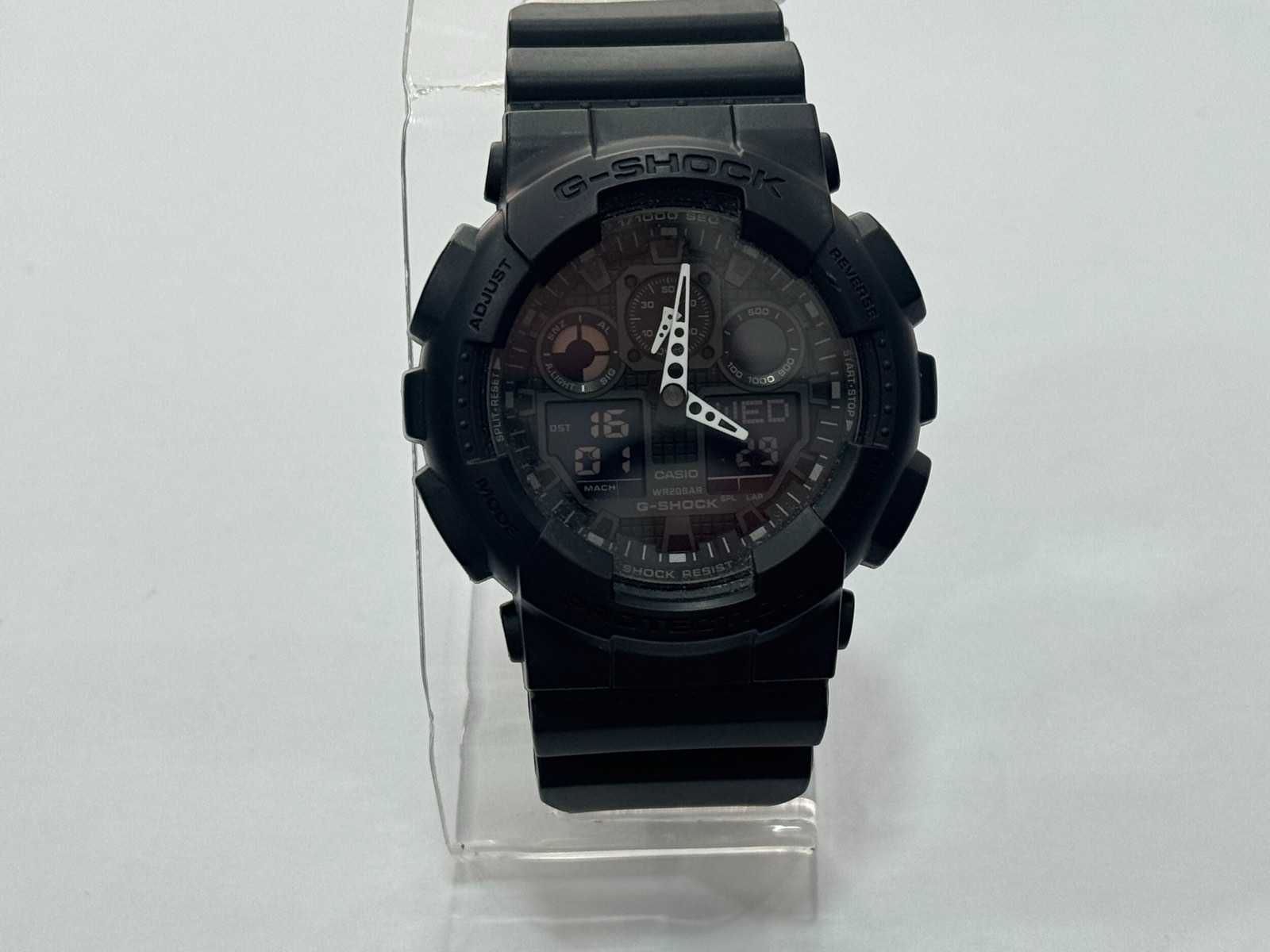 Часовник Casio G-Shock / GA-100