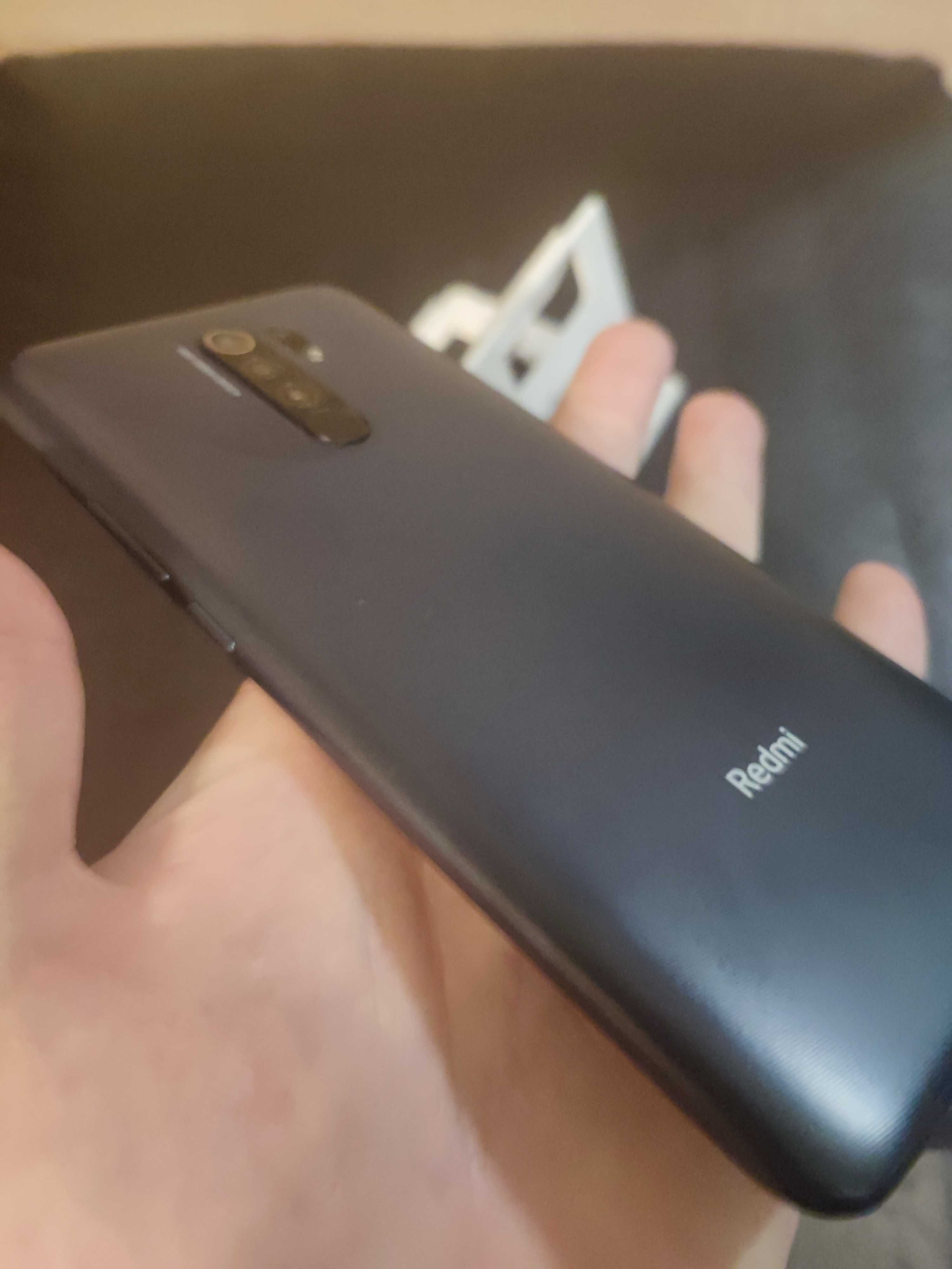Xiaomi Redmi 9, 4-на камера, 64GB ROM, 4GB RAM