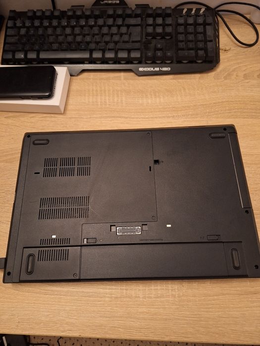 Laptop Lenovo Thinkpad L570 , FullHD , i5-7200U , 8 GB ddr4 , SSD 240