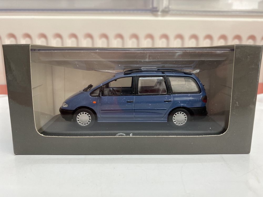 MINICHAMPS FORD GALAXY an 1996 machetă auto scara 1:43