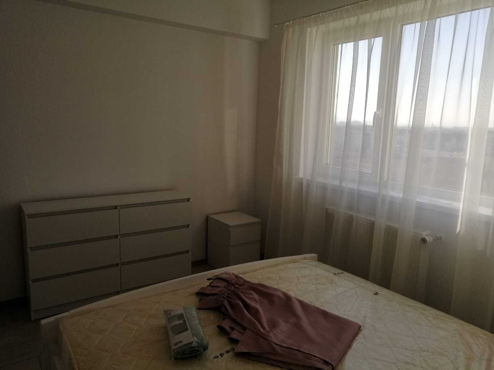 Inchierez apartament 2 camere, boxa si parcare Top City