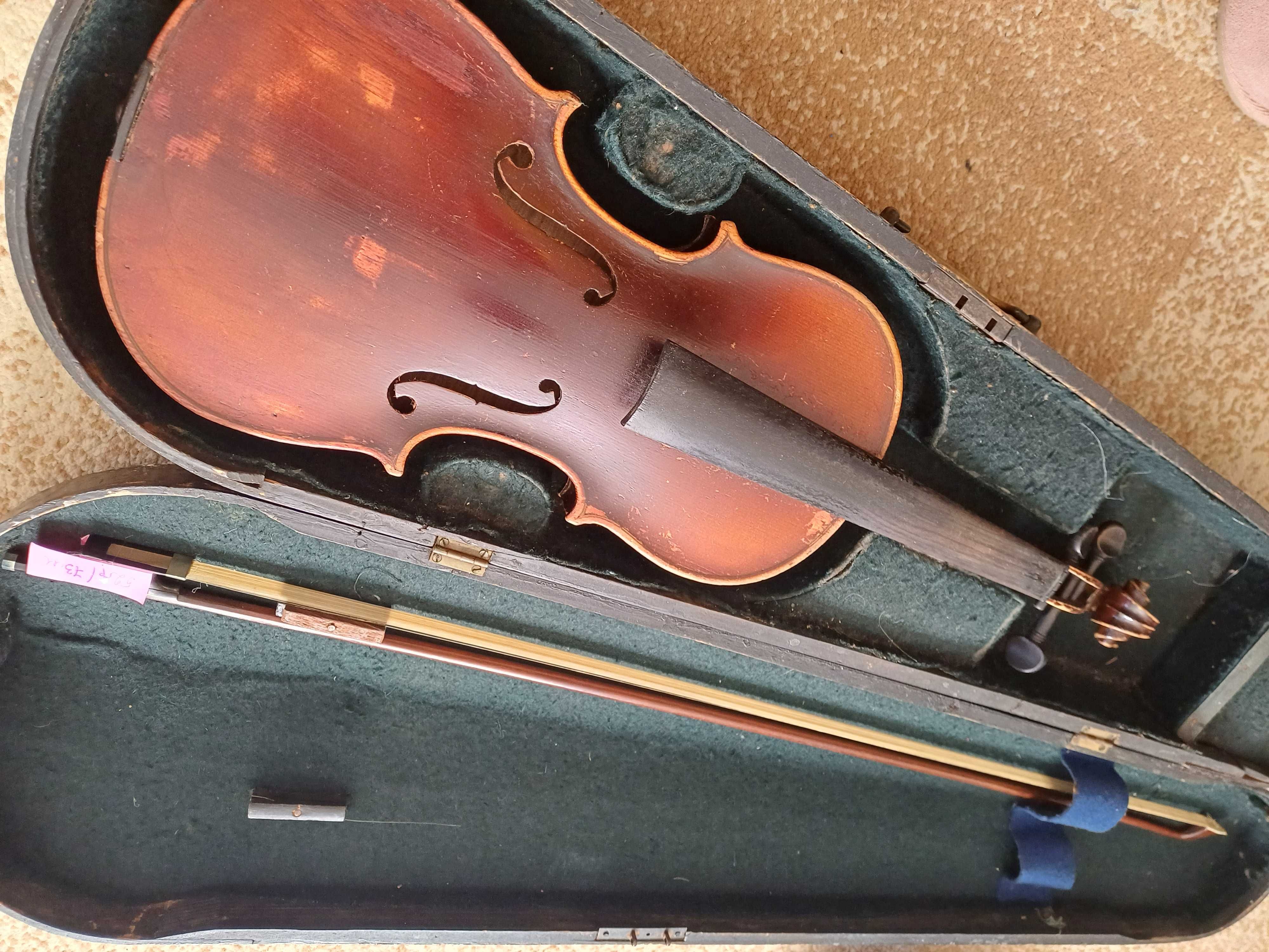 Много стара Цигулка