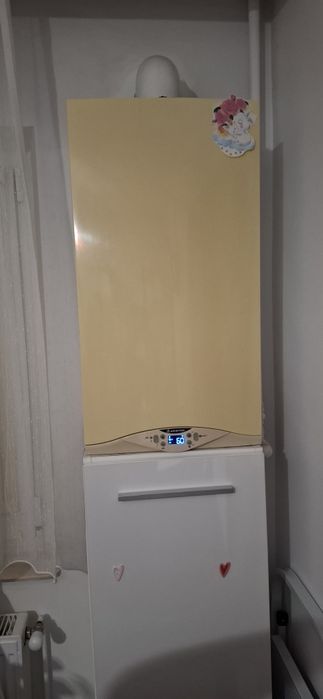 Centrala Ariston Cares 24kw