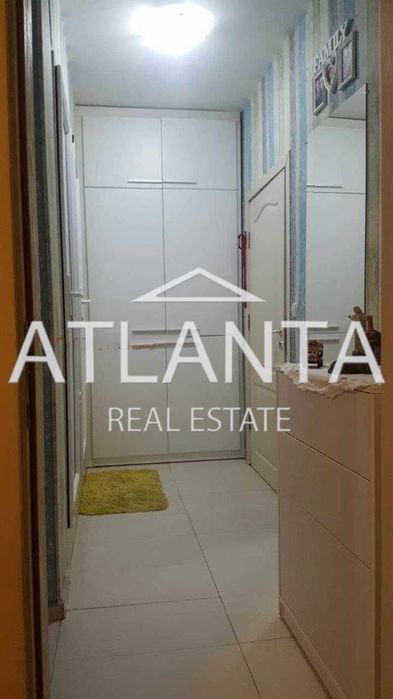 Продава се Двустаен апартамент в Варна, Център - 54 кв.м за 2204 €/кв.м - Снимка #3