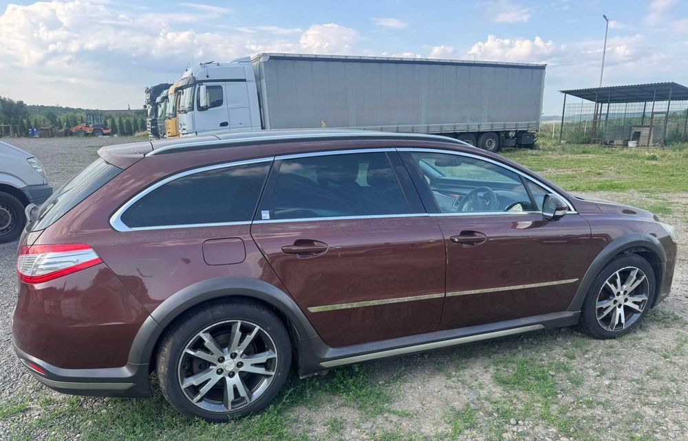 Dezmembrez Peugeot 508 RXH Hybrid4 Auto 2.0 E-HDI EGC 2012