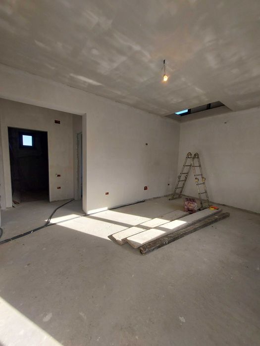 Casa in constructie,