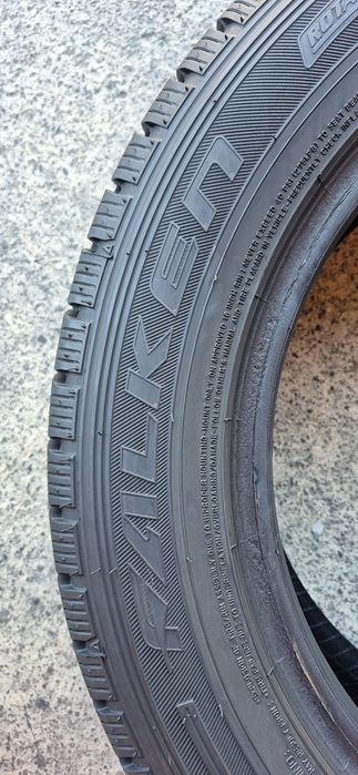 4 anvelope iarna Falken 195/60/16 C Pretul este pe bucata.