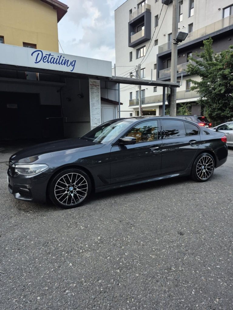 BMW G30 530d Mpachet