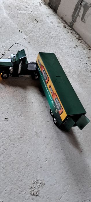 Camion american de jucărie cu telecomanda 66 cm