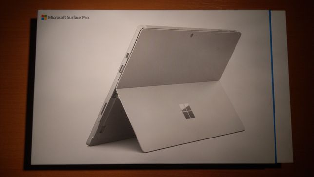 Vand  cutie  pentru  Surface  Pro