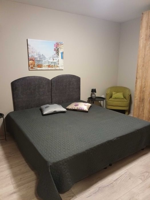 Дава се под наем Двустаен апартамент в Варна, м-т Траката - 60 кв.м за 408 € - Снимка #3