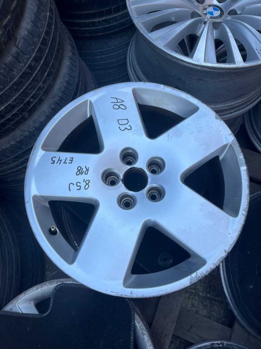 Джанта AUDI A8 D3 4E0601025M 8.5Jx18 ET45 5x112