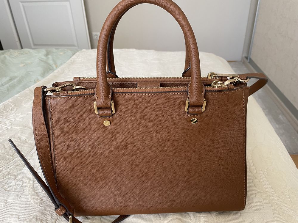 Geanta Michael Kors piele saffiano