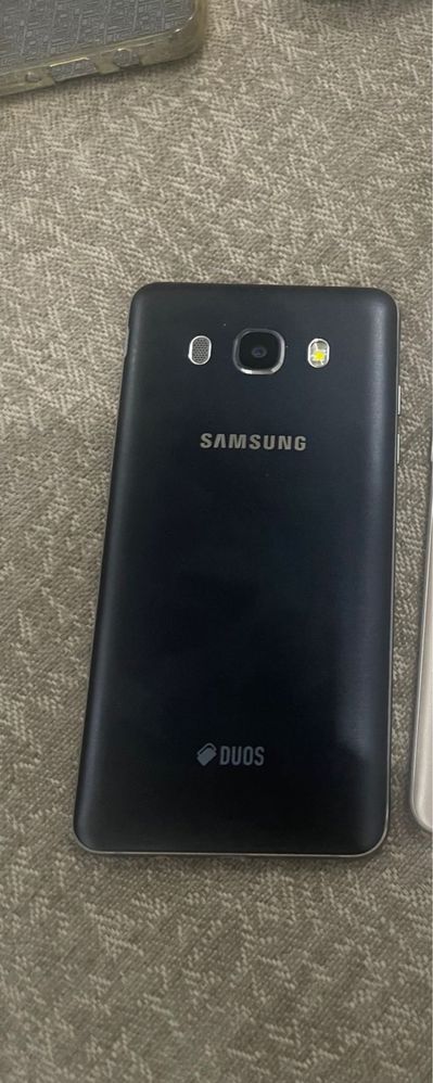 Samsung j5 черный