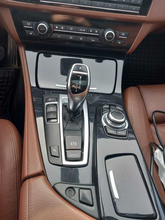 BMW Seria 5 F10 520D , an 2012, 2.0 diesel 184 cai EURO 5