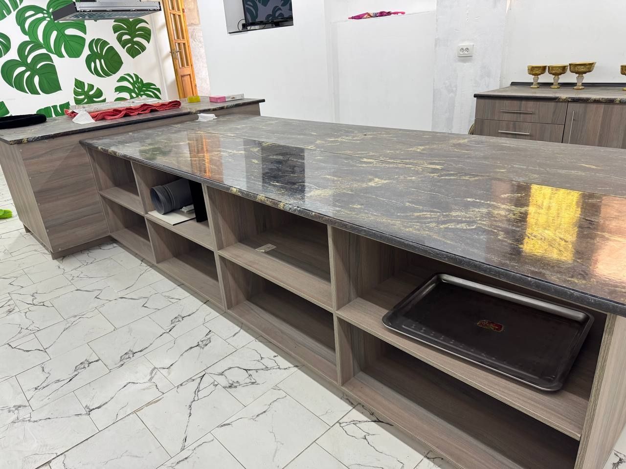 Mebel sotiladi studya uchun