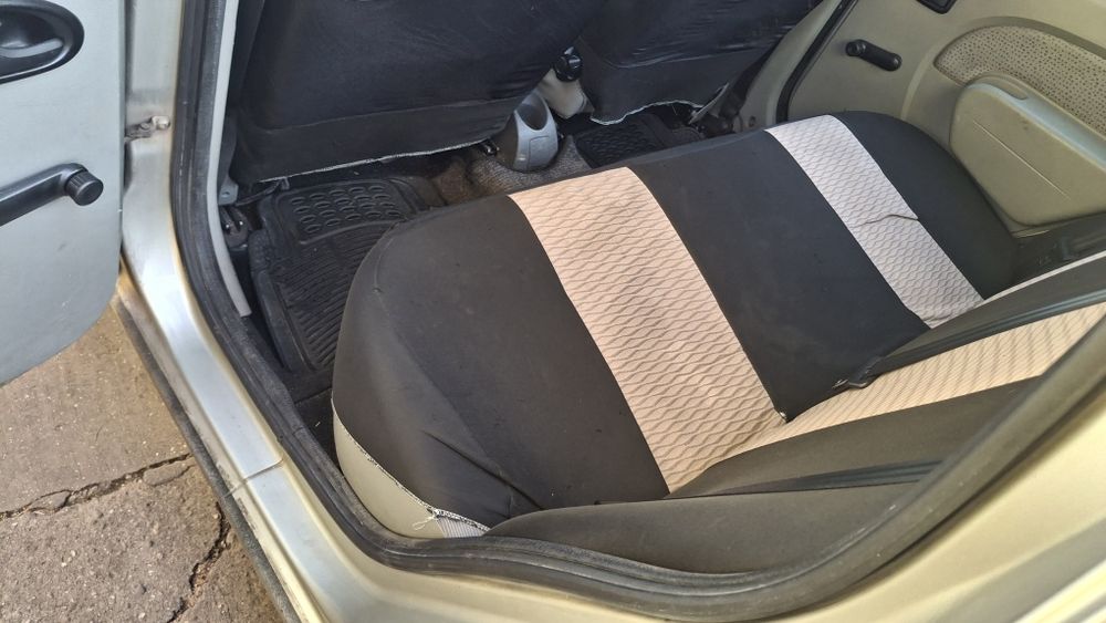 De vănzare Dacia logan an fab.2004