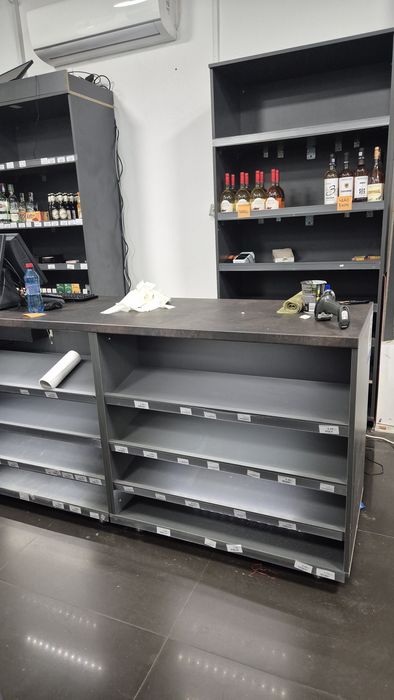 Tejghea supermarket,mobilier casa de marcat.