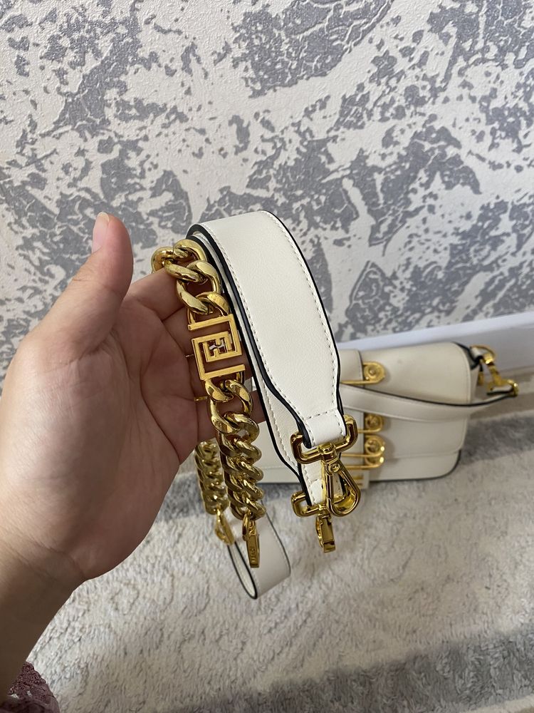 fendi сумочка в люксовом качестве