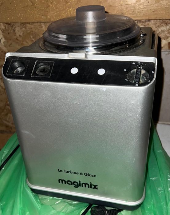 Masina de inghetata Magimix