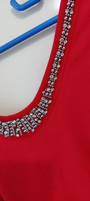 Rochița elegantă roșie S