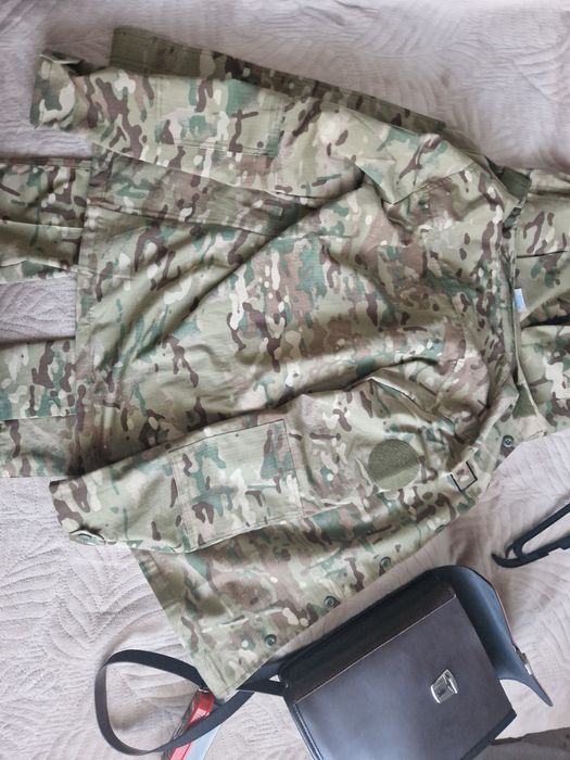 Продаю военную форму мультикам
