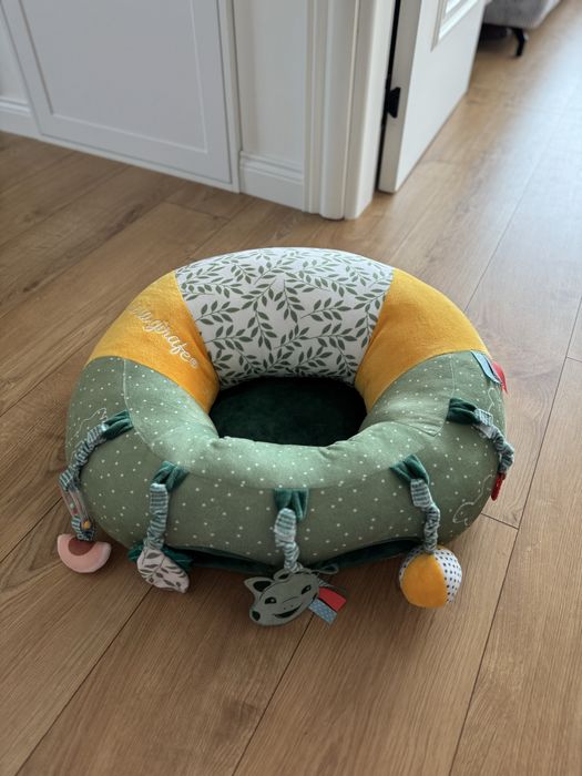 Барбарон Жирафчето Софи  Пуф с активности Sophia la girafe