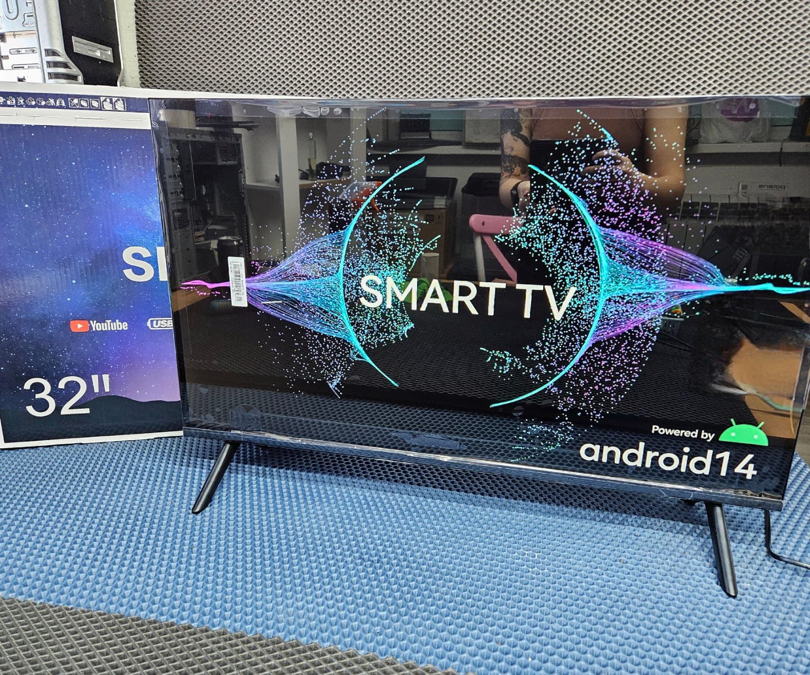 НОВЫЙ smart TV Android 32/wifi/youtube в коробке/не пользовались.