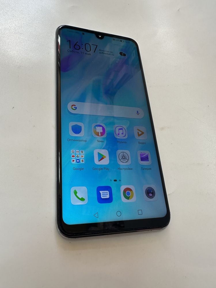 Huawei P30 lite 4/128 - има Google, отличен