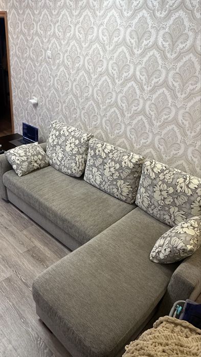 Продается диван б/у