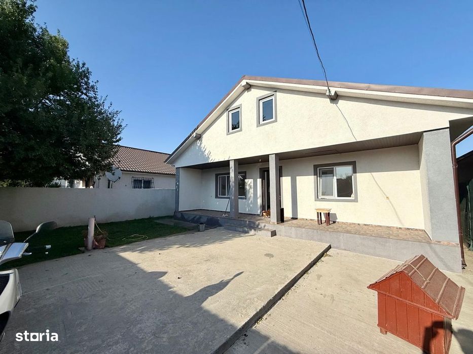 Casă cu 3 Camere | Lumina | 300MP