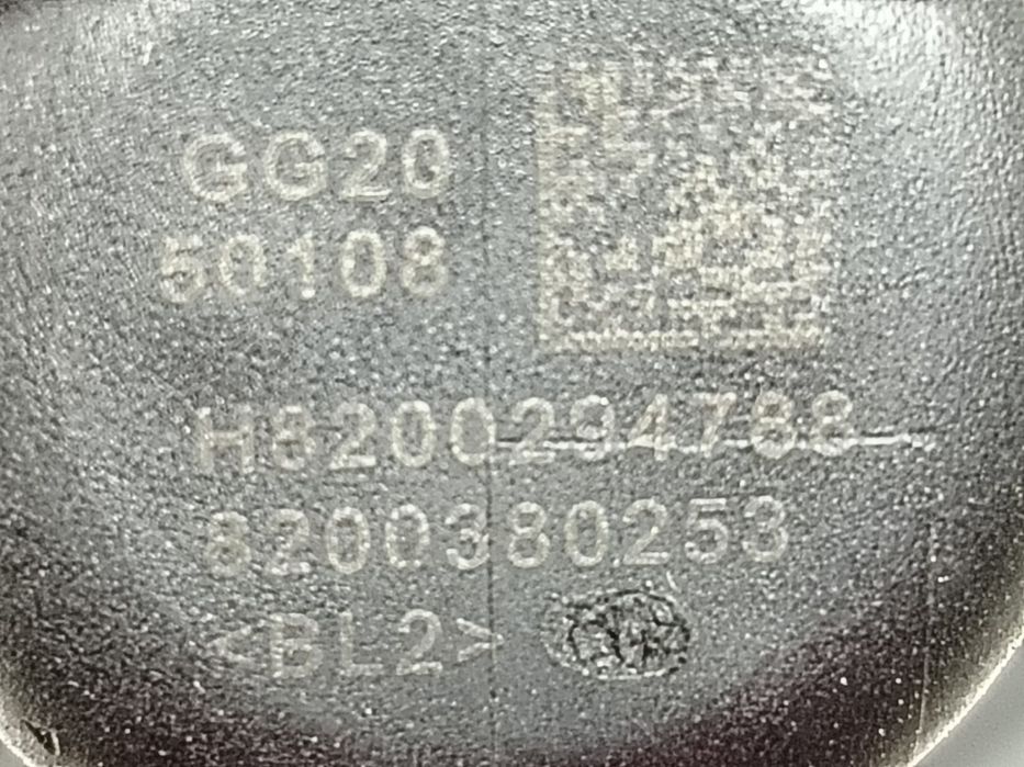 Injector 1.5 dci k9k 8200380253 H8200294788 Renault Megane 2 [facelif