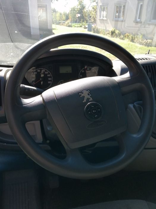 Vind Peugeot An 2008,Motor 2200 cm, Geamuri electrice Aer condiționat
