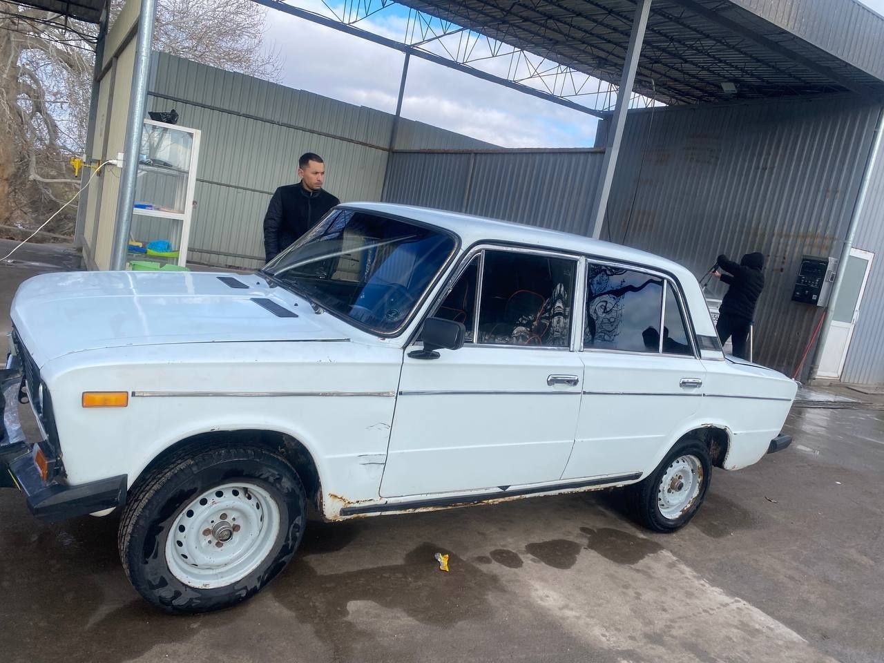 Vaz06 Jiguli sotiladi srochn.1983-yil sastayanyasi qichuuuu