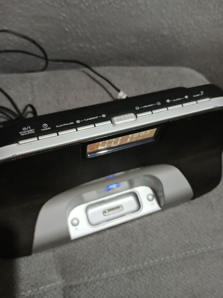 Boxa cu radio si ipod