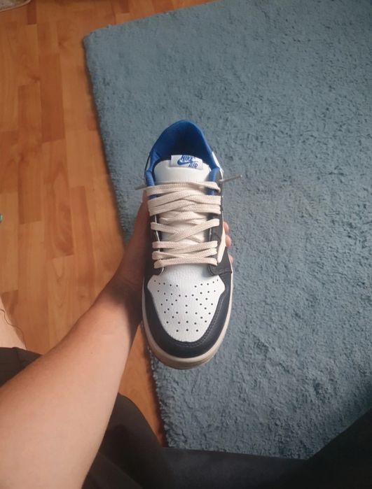 jordan 1 travis scott