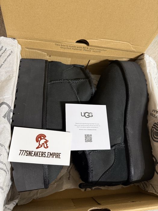 Ghete UGG Mini Negre