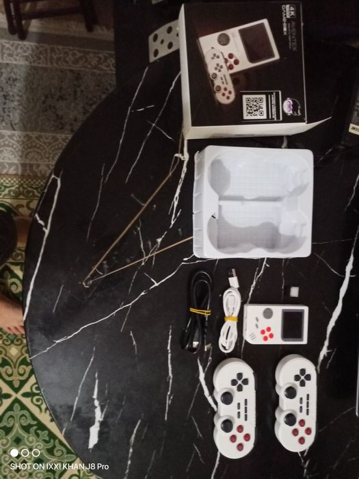 Игрова приставка для двух человек