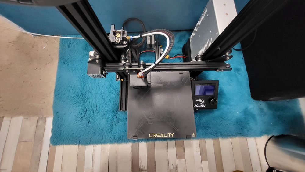 Imprimanta 3d ender3