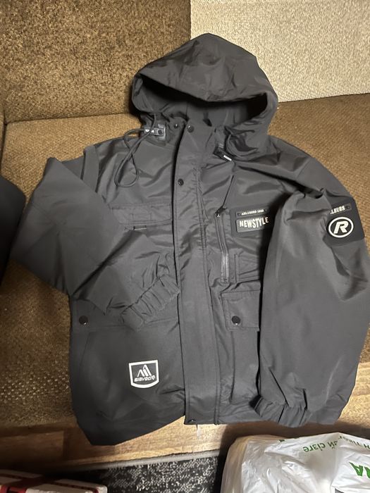 Продам ветровка новая!