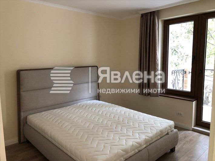 Тристаен апартамент