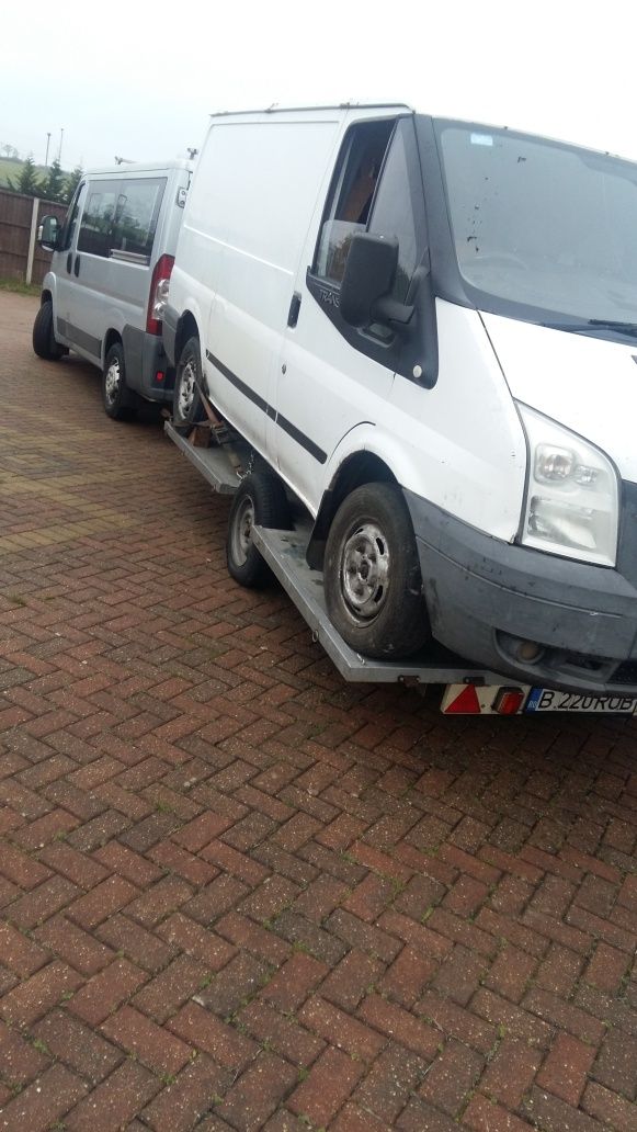 Dezmembrez Ford Transit