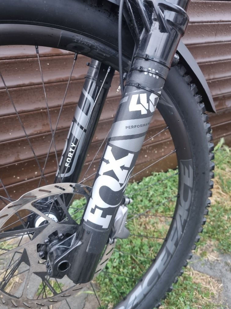 Santa Cruz V10.8 DH (2024) L